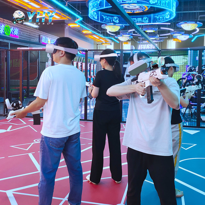YHY 새로운 출시 4 플레이어 VR 촬영 시뮬레이터 360 무료 로밍 및 멀티 플레이어 게임