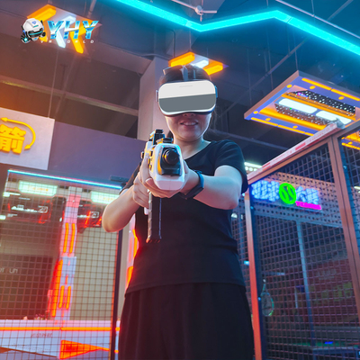 YHY 새로운 출시 4 플레이어 VR 촬영 시뮬레이터 360 무료 로밍 및 멀티 플레이어 게임